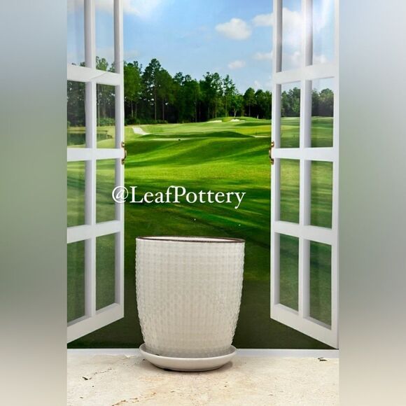 Sherley (SM) White/Brown Ceramic Planter Pot with Saucer Attached - Picture 9 of 9